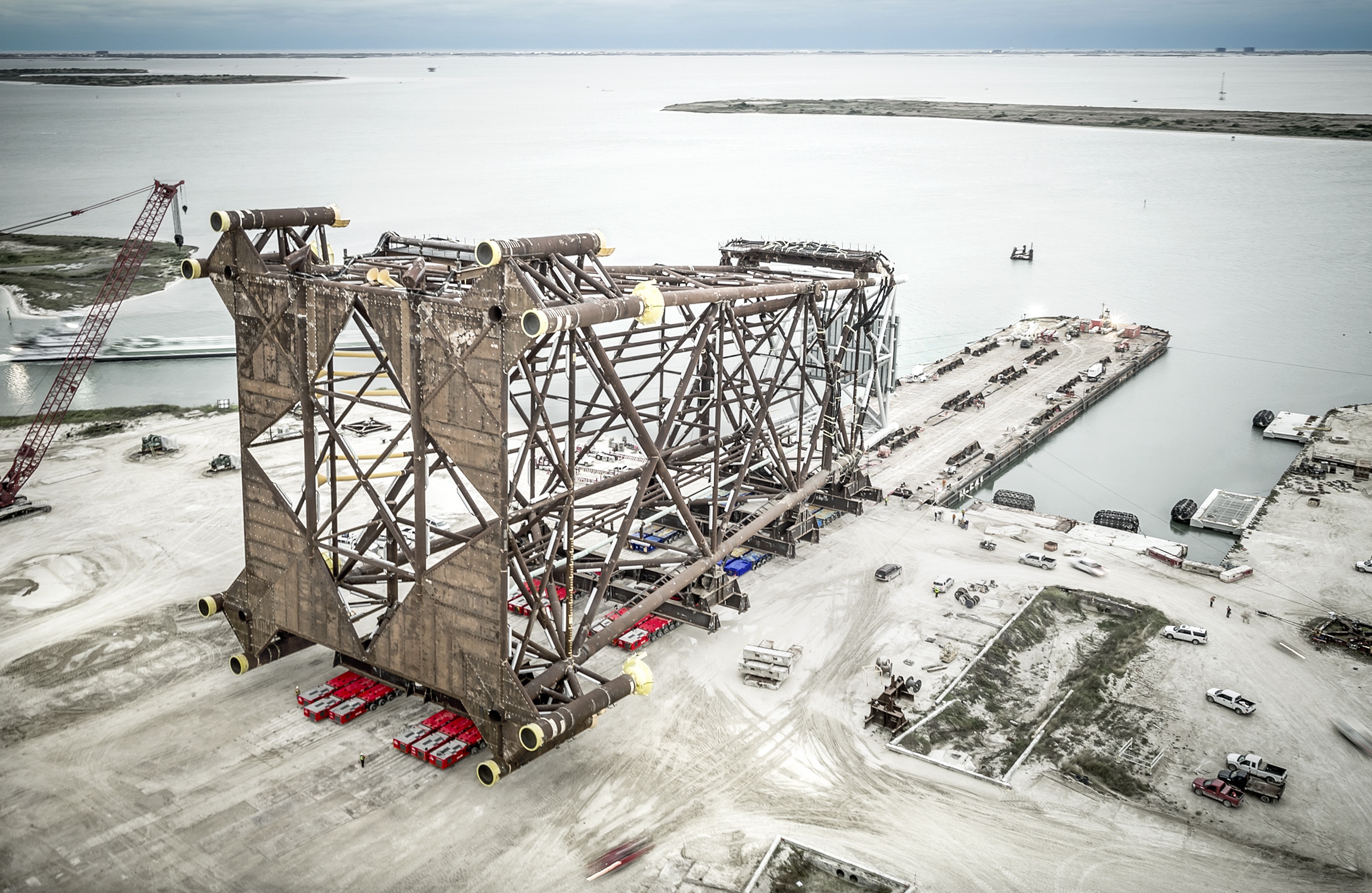 堅特實業代理 SCHEUERLE SPMT 運輸 台灣造船 龍德造船 世紀風電 佳運重機械 中一工程 晨興工程 猛瑪象 mammoet 大件起重 指標性顧客